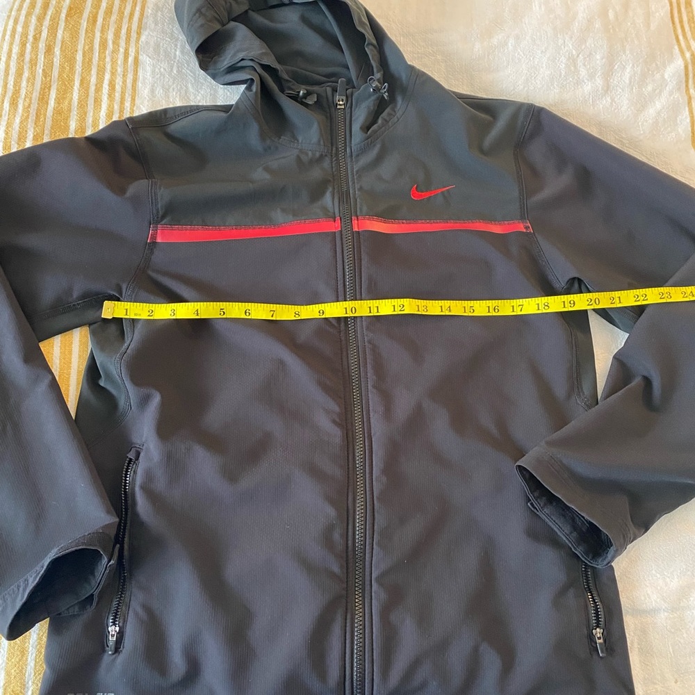 Nike Dri-Fit Jacket - Picture 5 of 16